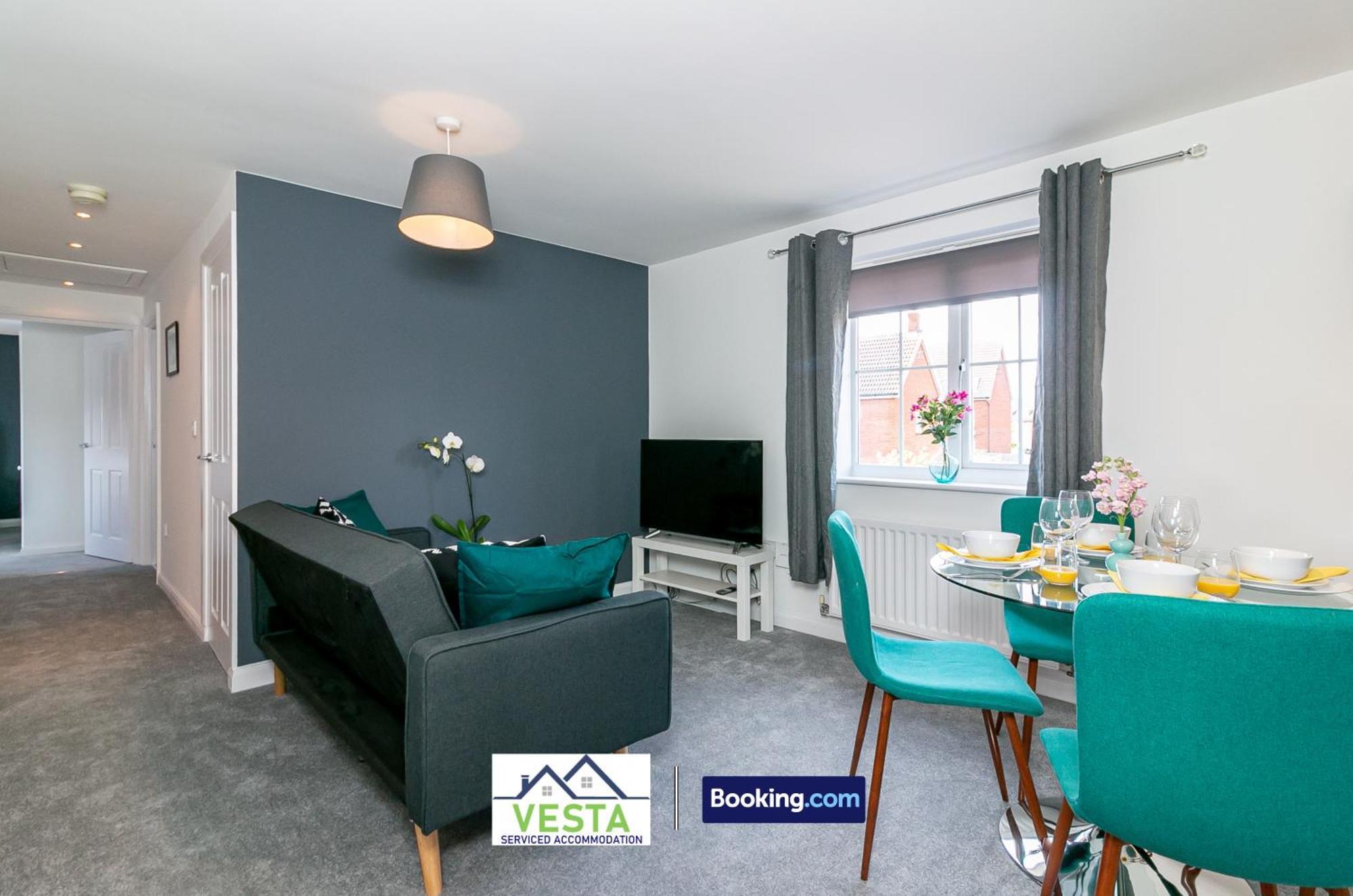 Three Bedroom Apartment By Vesta Serviced Accommodation & Short Lets Hatfield With Free Parking Exterior foto